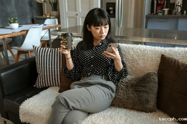 米兰体育在线投注网站：我的夫人是一位女教师