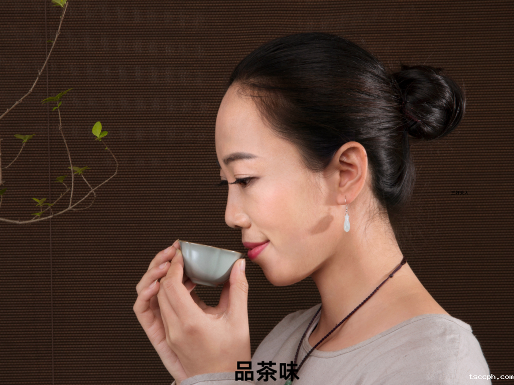 怎么样品饮花草茶？一分钟学会这3招让你成为品茶高手！插图3