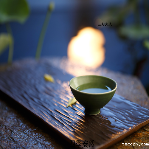 怎么样品饮花草茶？一分钟学会这3招让你成为品茶高手！